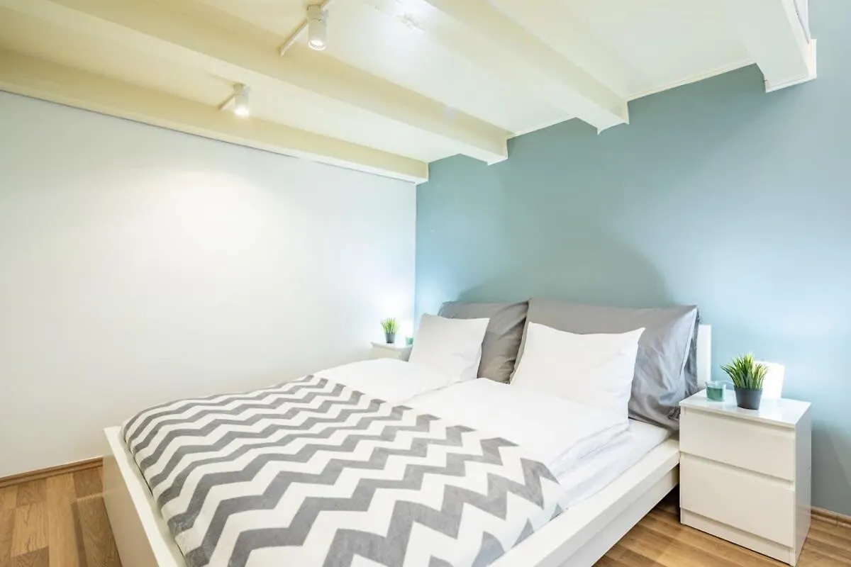 Comfy And Bright Apartment In The Center Βουδαπέστη