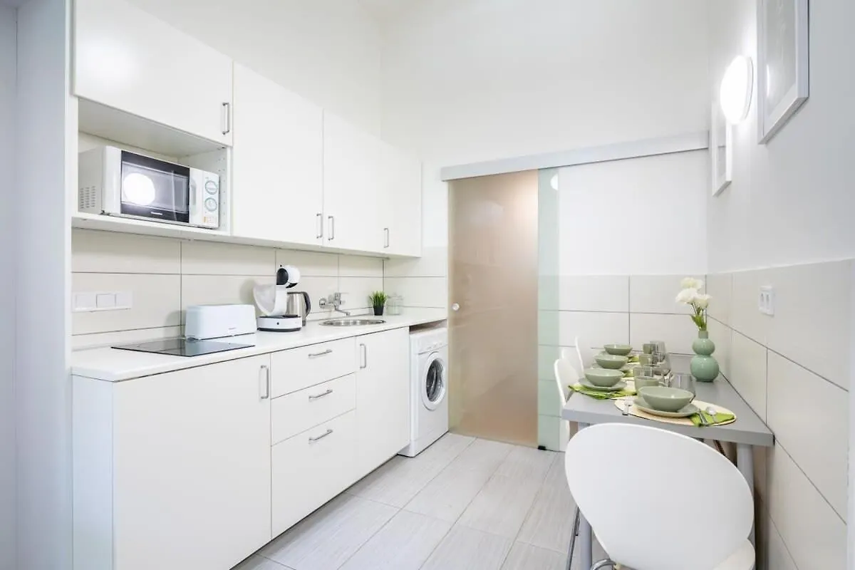 Comfy And Bright Apartment In The Center Βουδαπέστη 0*,  Ουγγαρία