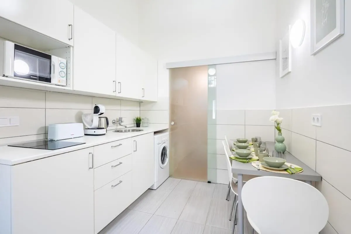 Comfy And Bright Apartment In The Center Βουδαπέστη Ουγγαρία